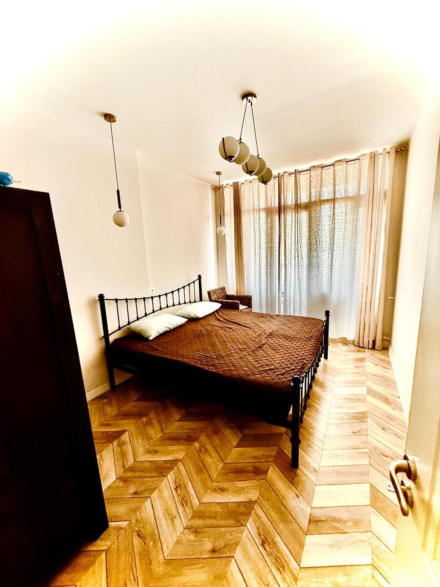 Tamuna'S Cozy Apartment Batumi Exterior foto